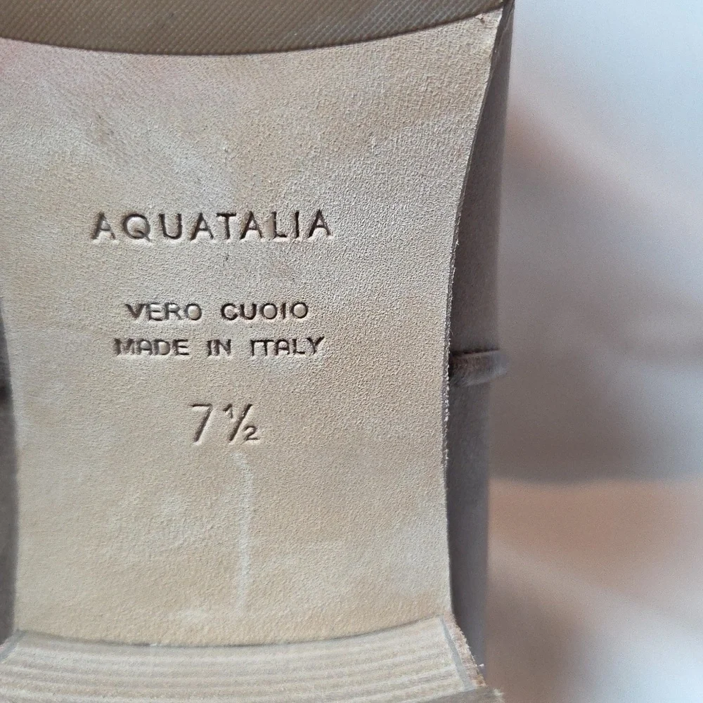 Aquatalia Taupe Ankle Booties with Buckle/Tan Sz 7 1/2. - Picture 7 of 8